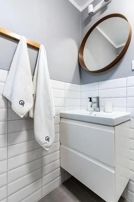 Close-Central Warsaw Apartment - Great Location - Stylish Studio Apartment - Ogrodowa#3 0*,  Poland